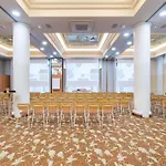 Mercure Centre Chateau Perrache Hotel 4*