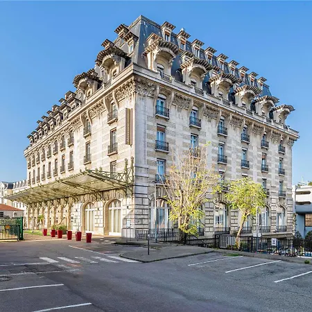Mercure Centre Chateau Perrache 4*