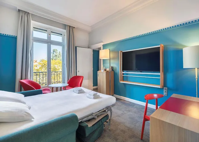 Otel Mercure Centre Chateau Perrache 4*