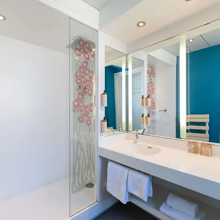 Mercure Centre Château Perrache Hotel 4*
