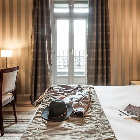 Hotell Mercure Centre Chateau Perrache 4*