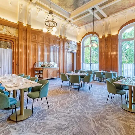 Hotell Mercure Centre Chateau Perrache 4*