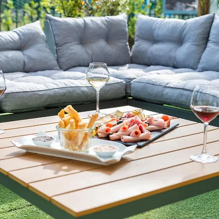 Mercure Centre Chateau Perrache 4*