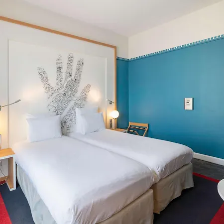 Mercure Centre Chateau Perrache Hotel 4*