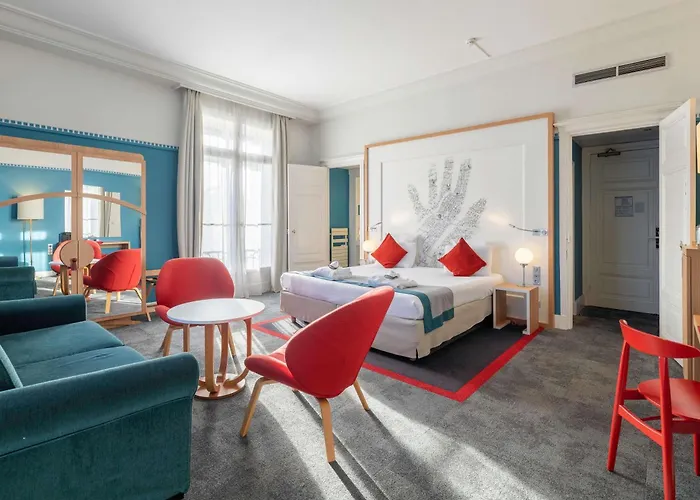 Mercure Centre Château Perrache 4*