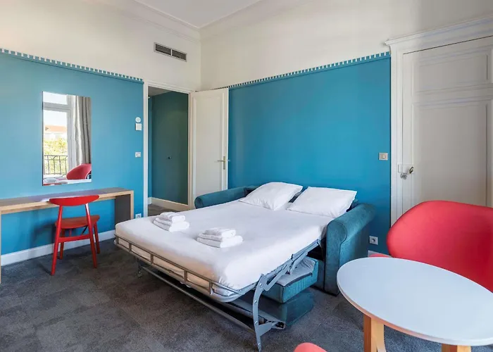 Mercure Centre Château Perrache 4*